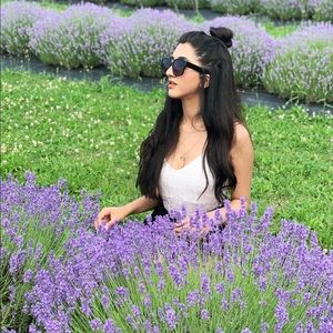 Meet your Posher, Harshita